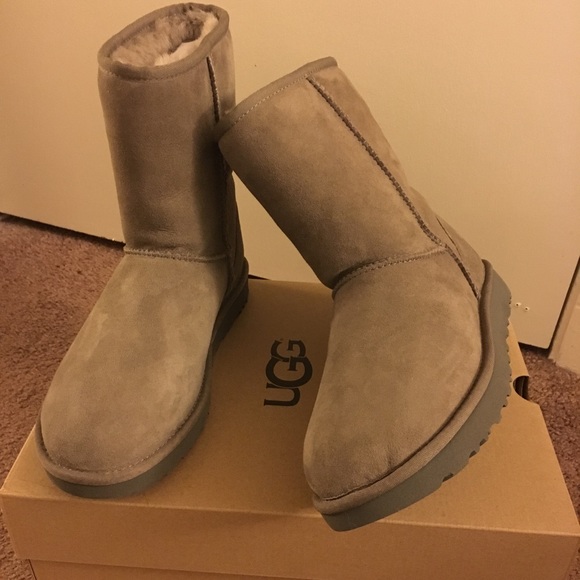 uggs brindle color